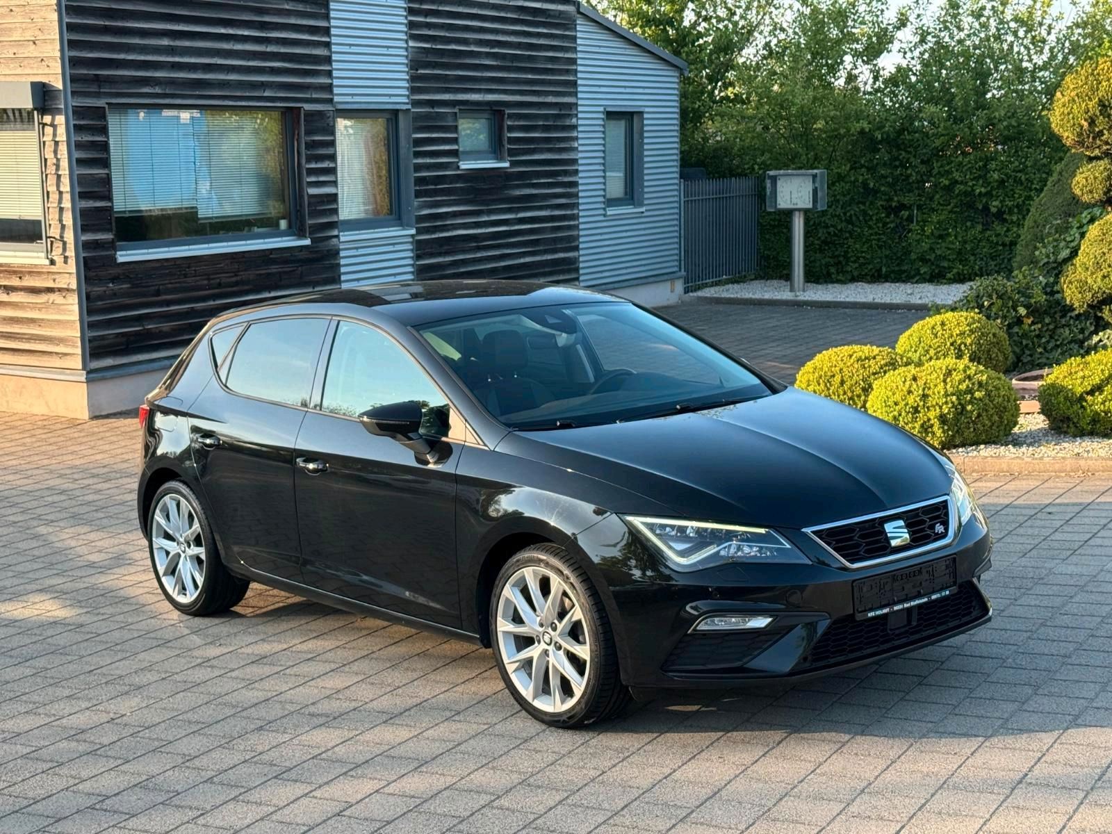 SEAT Seat Leon FR 1.5 TSI | 150 PS | LED |Black...