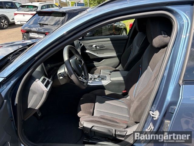 Fahrzeugabbildung BMW 330 i xDrive M-Sport Touring Kamera/ACC/Sitzh.