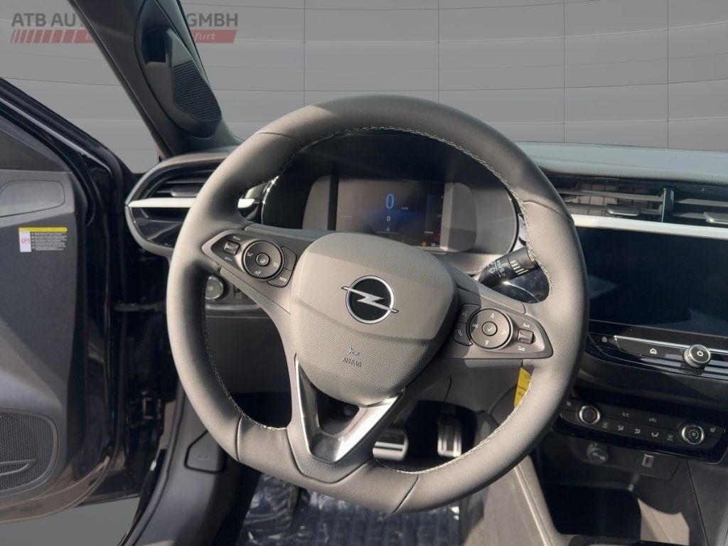 Fahrzeugabbildung Opel Corsa GS ALLWETTER  WINTERPAKET