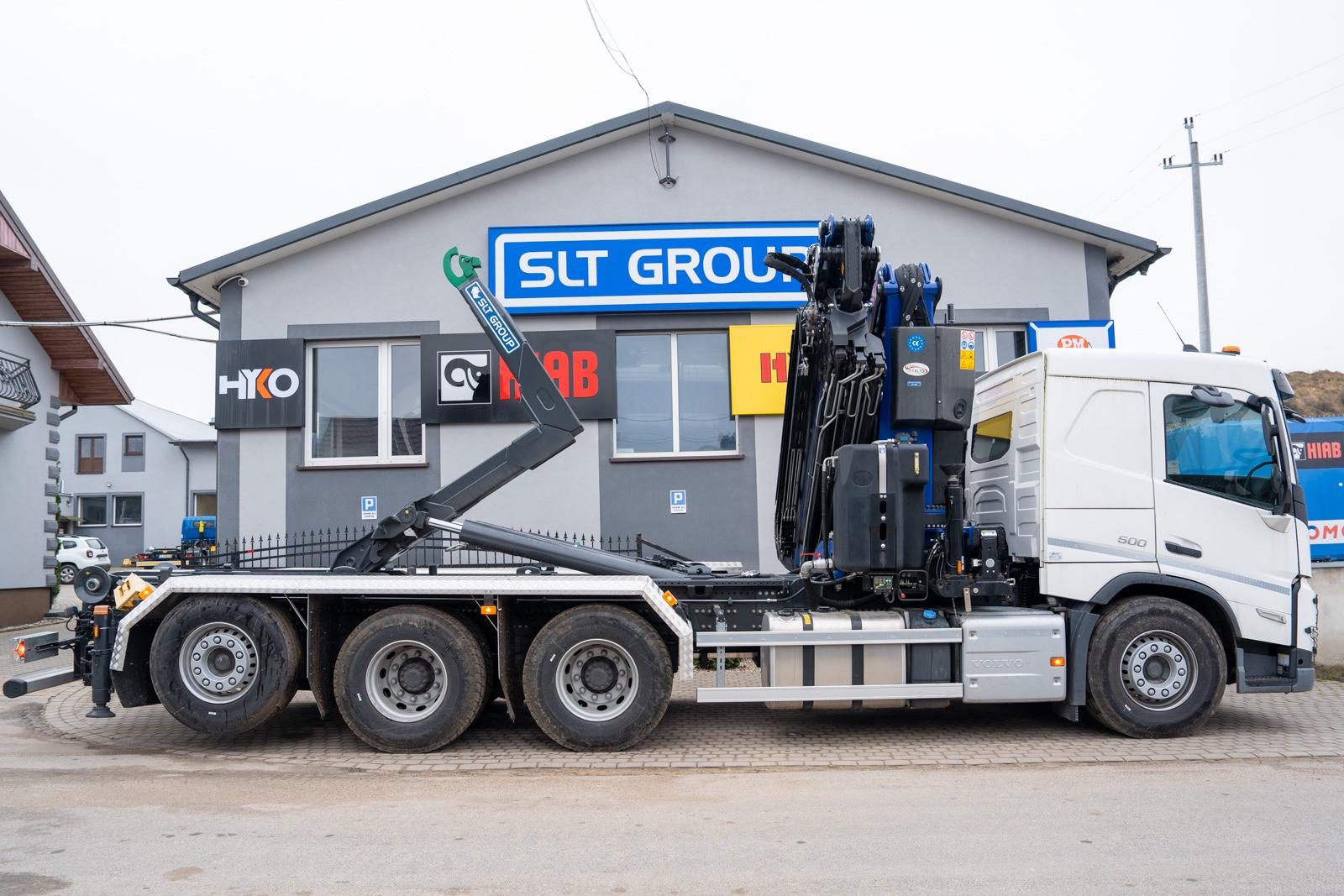 Volvo FM 500 tridem crane + hooklift