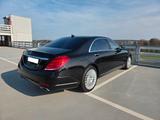Mercedes-Benz S 500 L 4Matic Exklusiv Fond 360° HUD Pano Sthz - Mercedes-Benz S-Class in Stuttgart