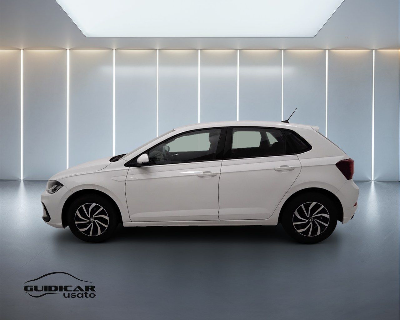 Volkswagen VOLKSWAGEN Polo VI 2022 - Polo 1.0 tsi Life 95cv imagem 3