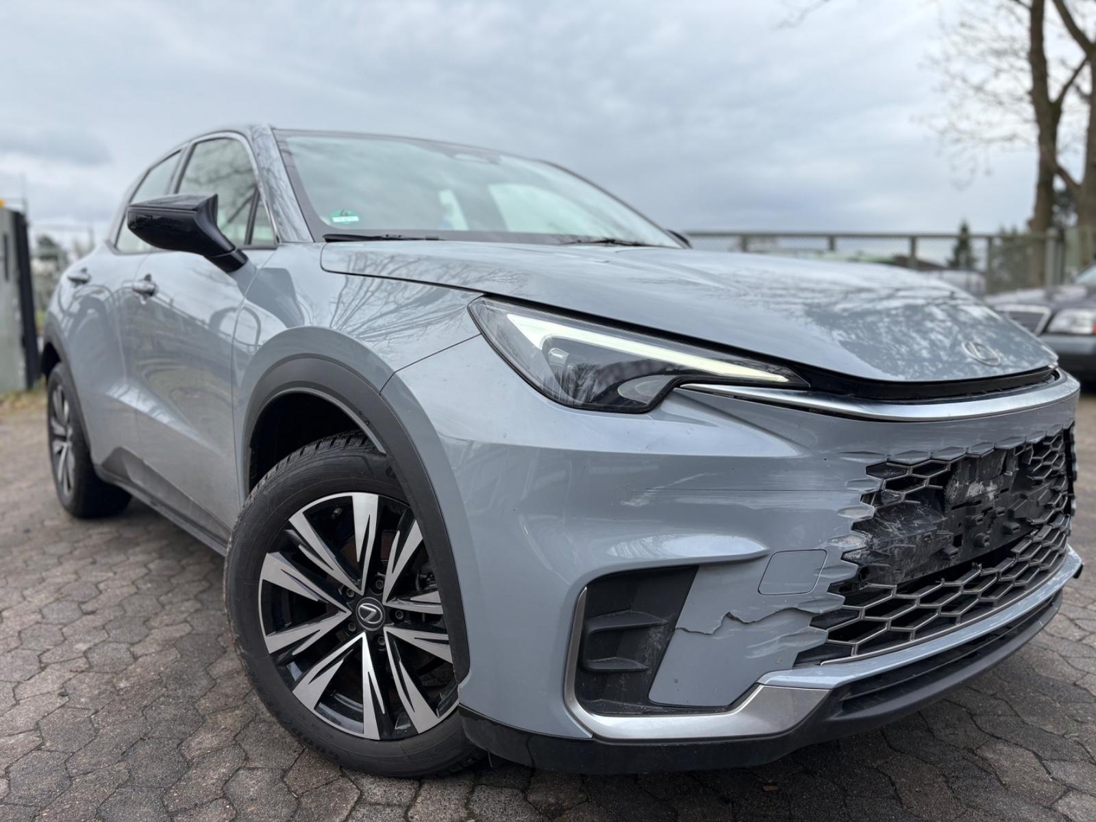 Lexus LBX 1.5 Hybrid FWD Elegant*LEDER*E-CVT*
