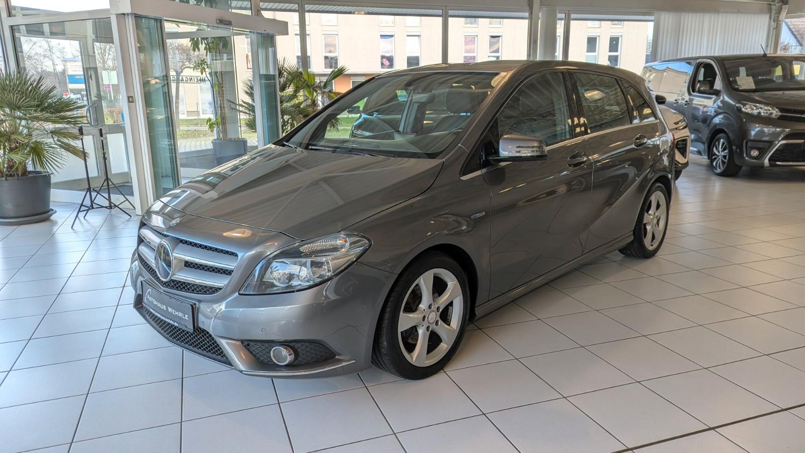 Mercedes-Benz B 180 CDI *AHK*PDC*Sport-Paket*Sitzheizung*