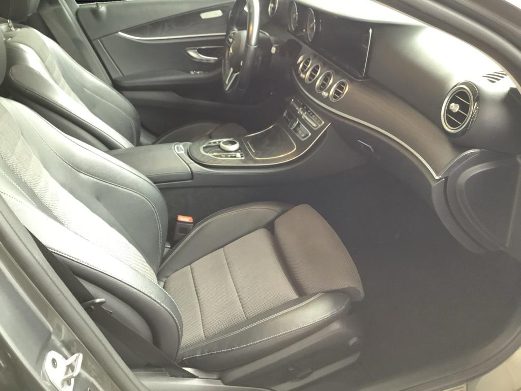 Mercedes-Benz E 220 d T Avantgarde*LED*Kamera*Widescreen*AHK*