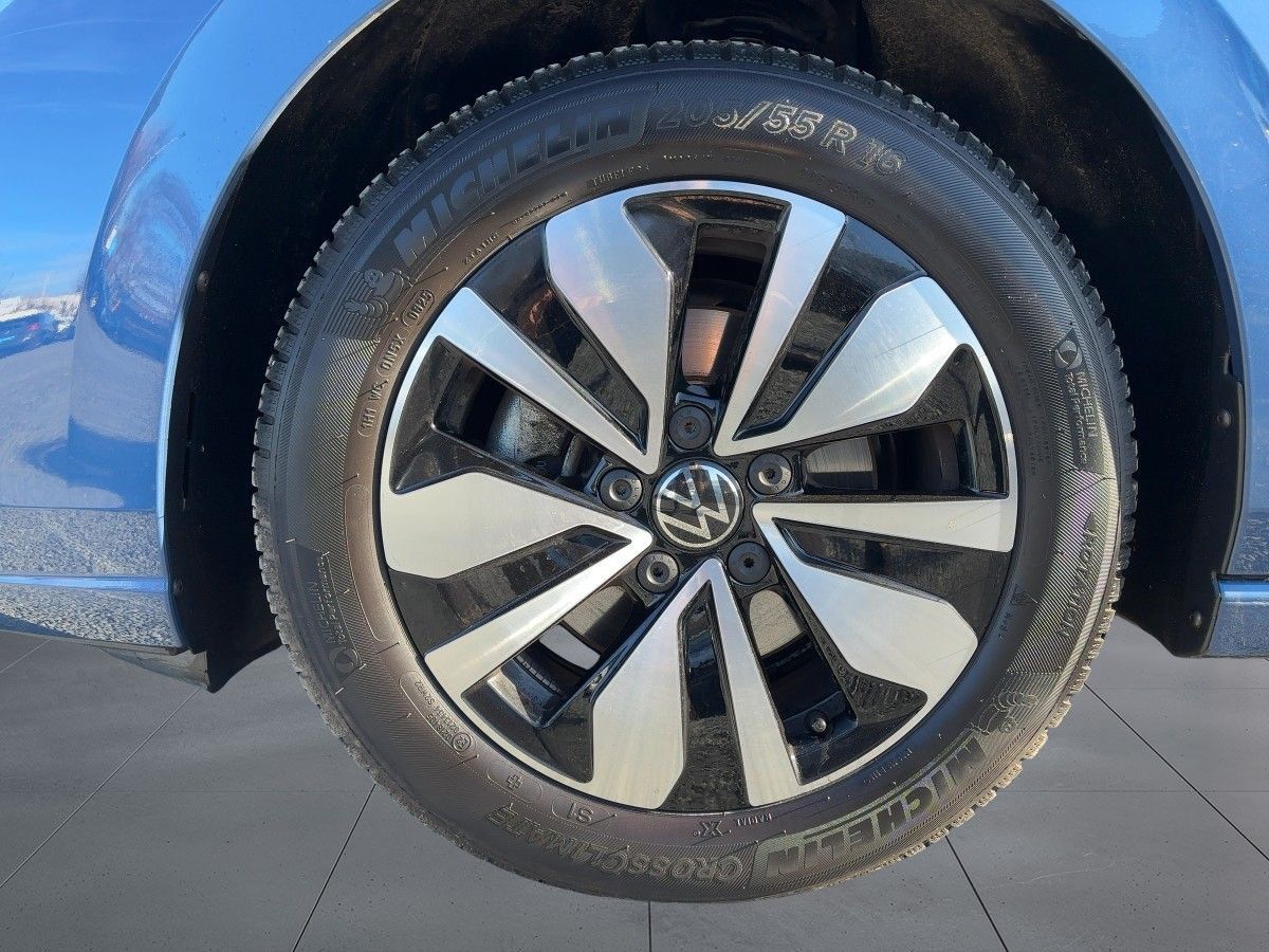 Volkswagen Golf - Bild 12