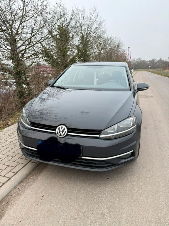 Image of Volkswagen Golf