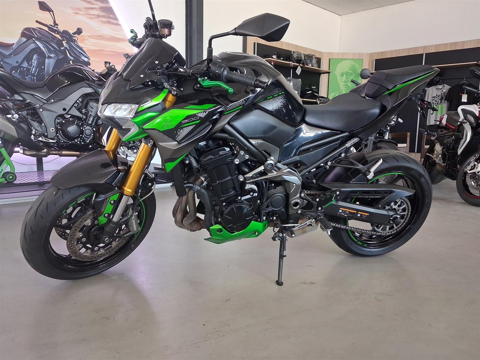 Kawasaki Z900 SE 2023