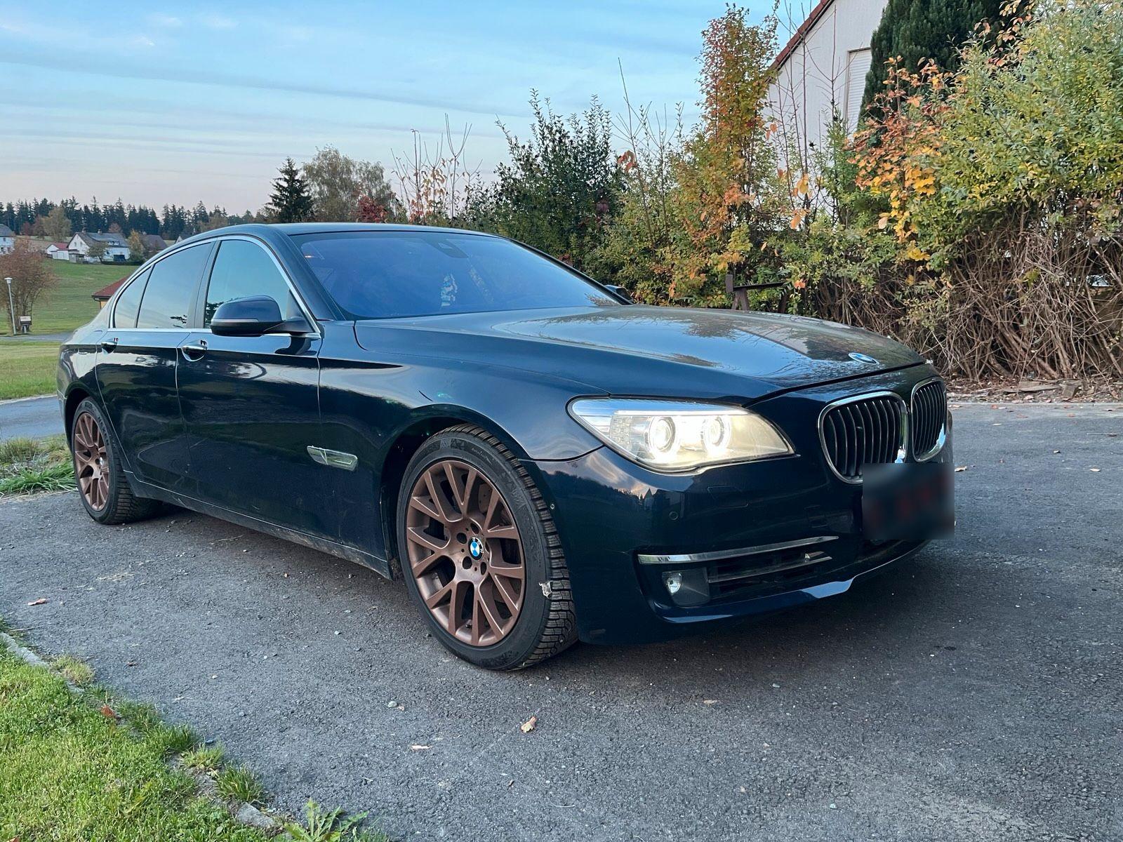 BMW 740