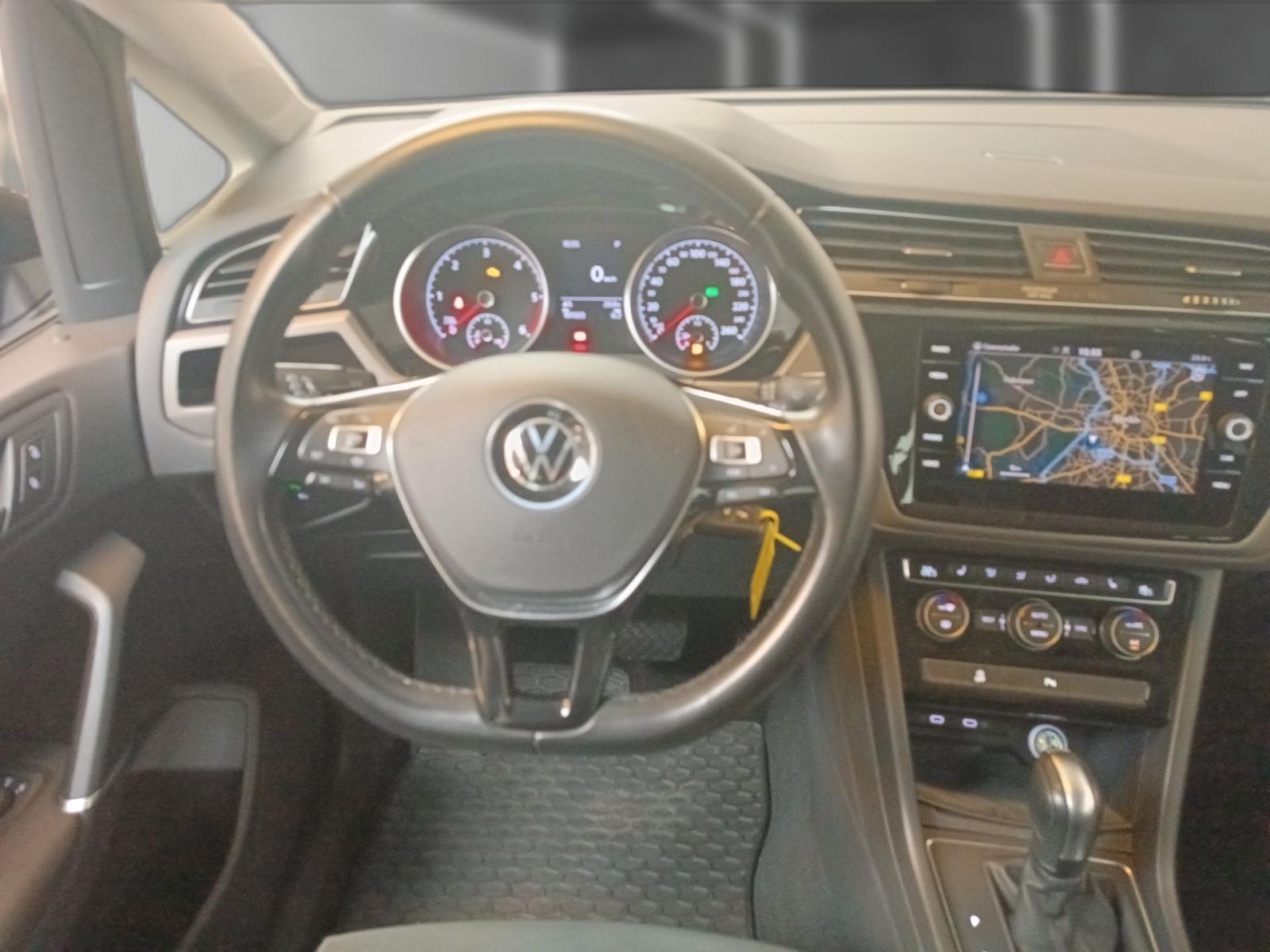 Volkswagen Touran - Bild 13