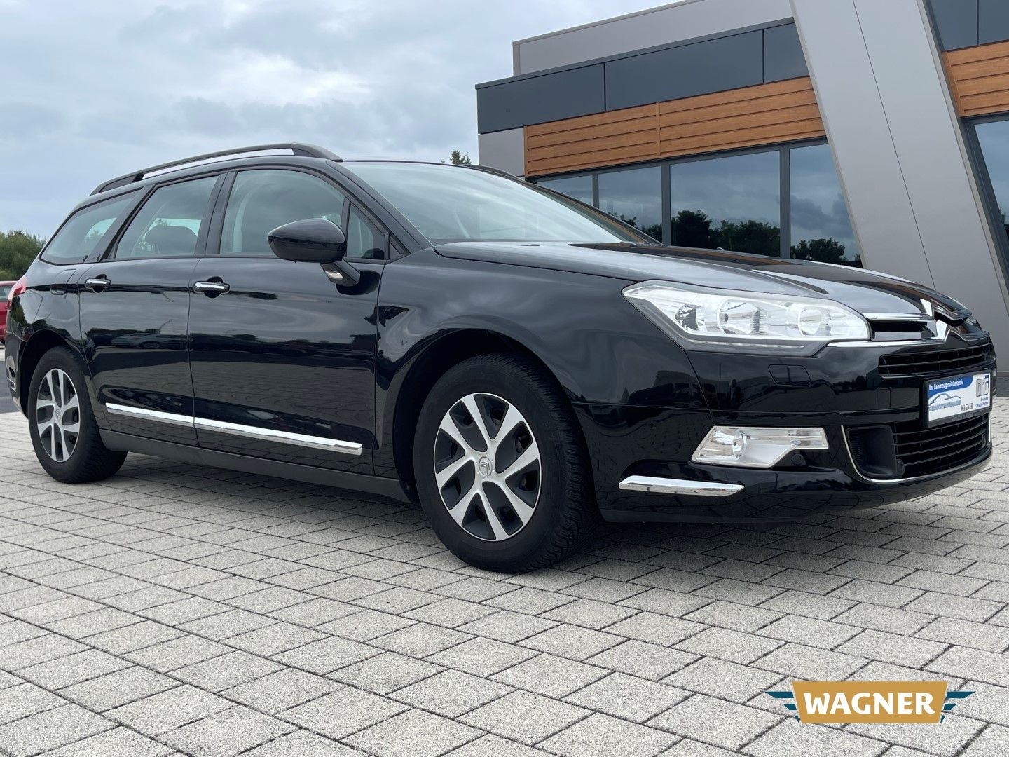 Fahrzeugabbildung Citroën C5 Tourer 1.6 HDi 115 FAP Automatik Navi