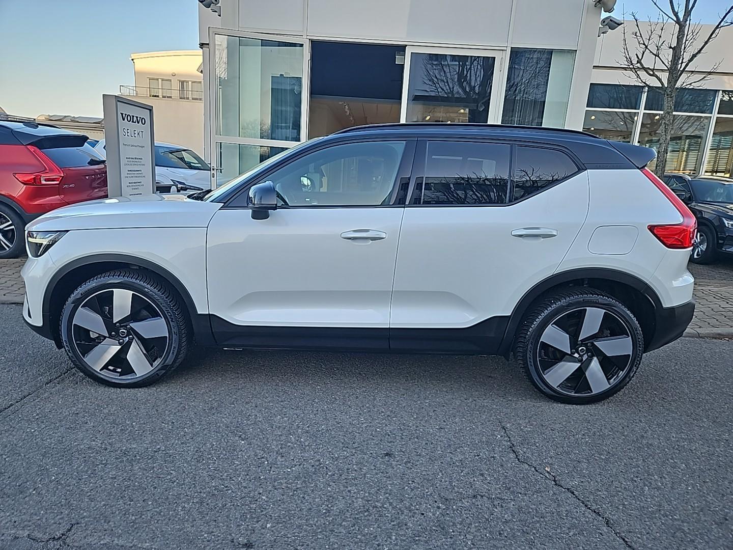 Volvo XC40 Plus Pure Electric /Garantie/ Zertifikat B.