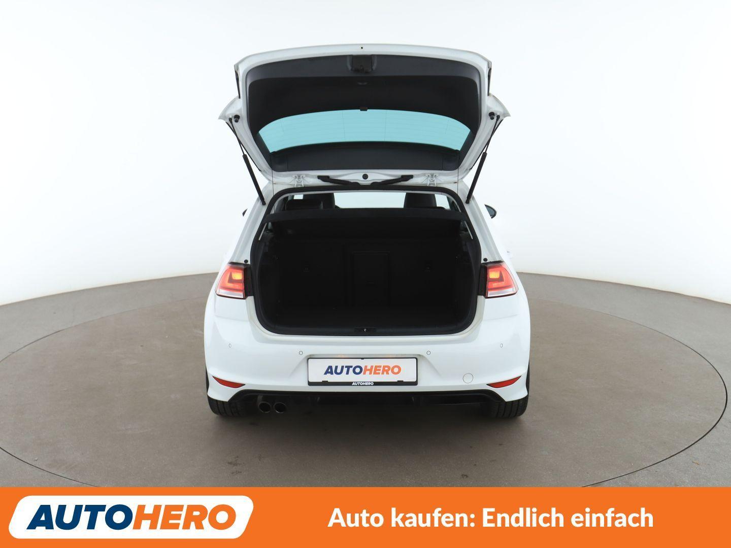 Volkswagen Golf VII 1.4 TSI Highline BMT Aut.*NAVI*BI-XENON