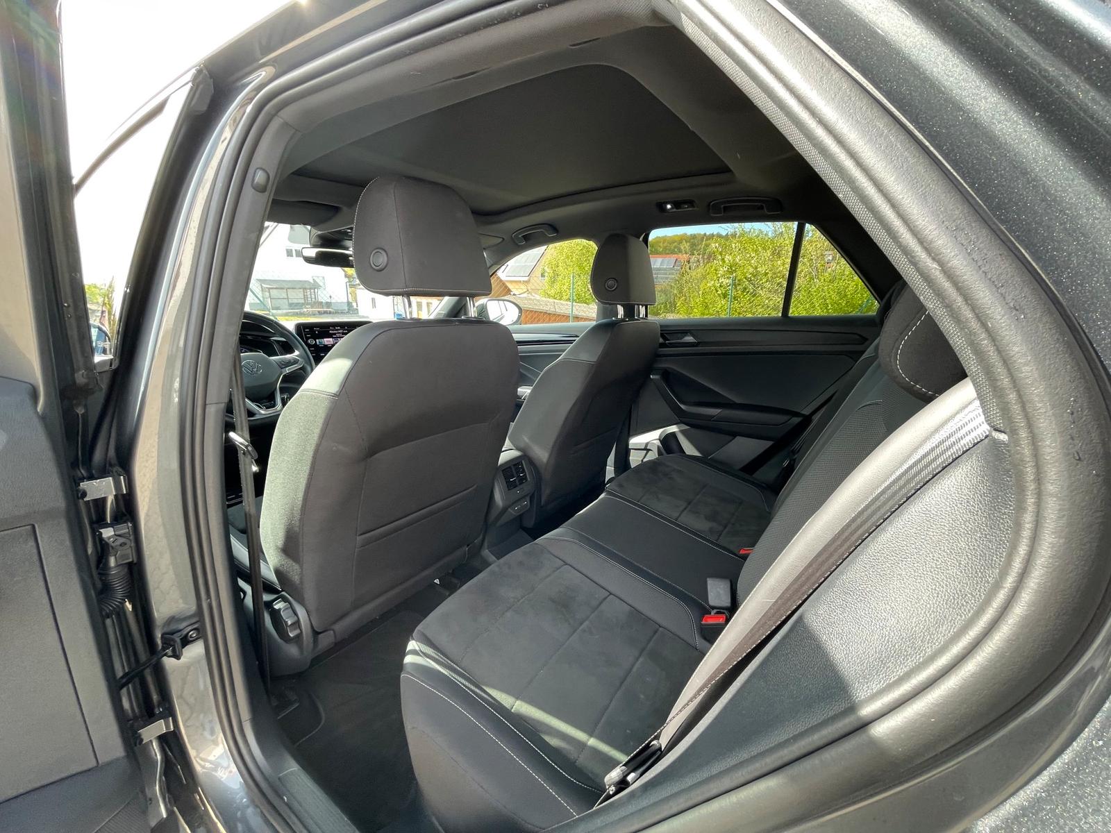 Volkswagen T-Roc R-Line 1.5 DSG ACC BLACK STYLE NAV PANO, миниатюра 15