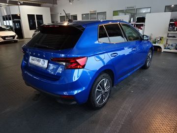 Fotografie 6 des Skoda Fabia 1.0 TSI 70KW Tour*LED*RFK*Climatronic*SHZ