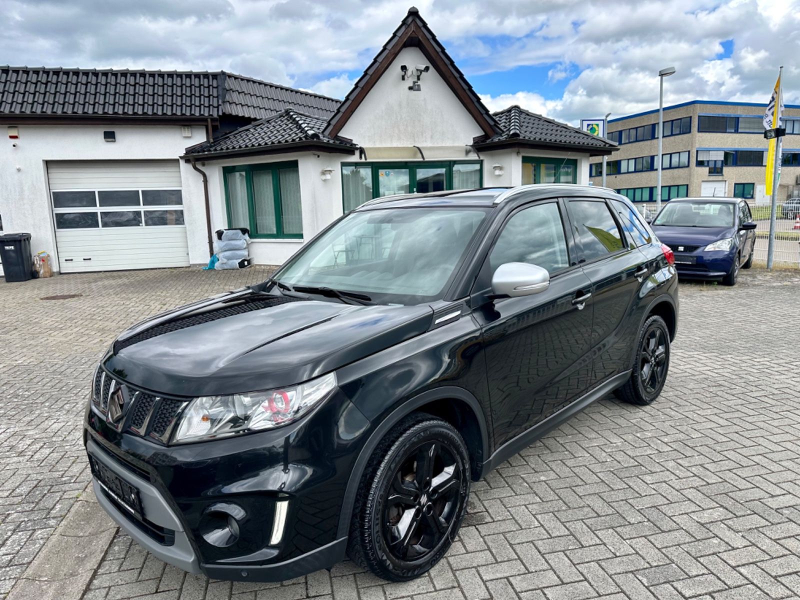 SUZUKI Vitara