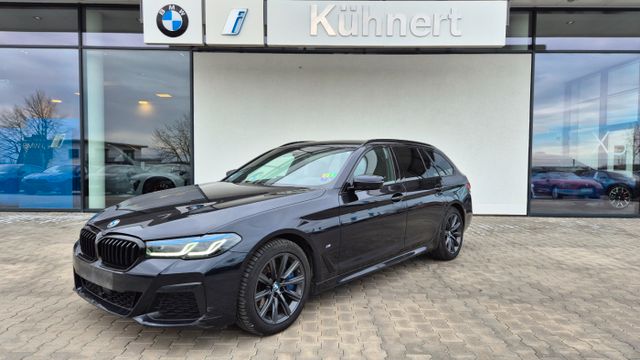 BMW 540d xDrive Touring ///M-Sport/PanoSD/AHK/ACC