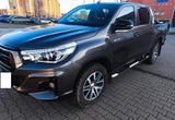 Toyota Hilux Double Cab 4x4 Automatik Leder - Toyota Hilux mit Diesel-Antrieb: Leder