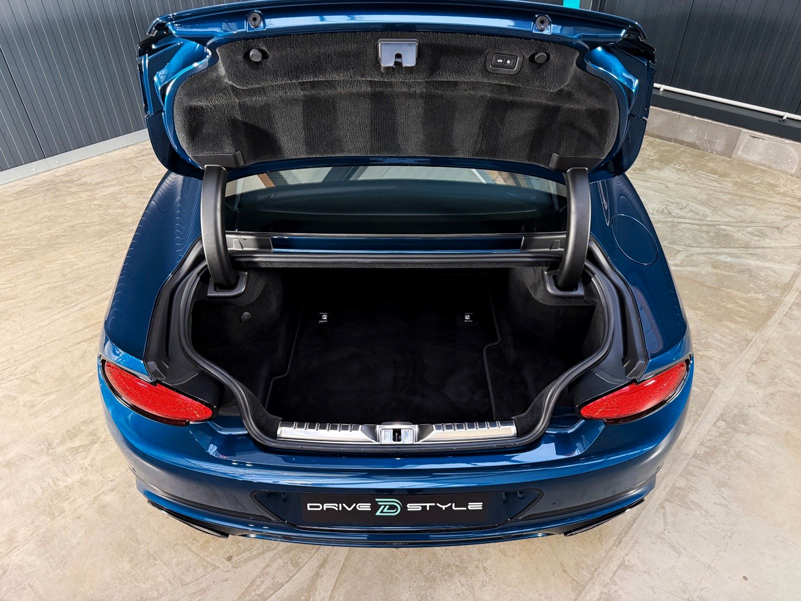 Fahrzeugabbildung Bentley Continental GT 6.0 W12 Speed Mulliner