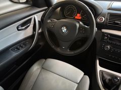 Fahrzeugabbildung BMW 118i Cabrio M Sportpaket