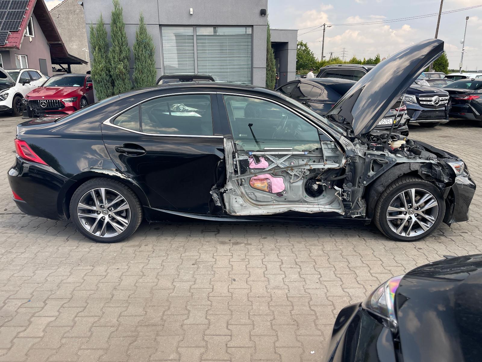Lexus IS 300 Sport Line Automático — foto 5