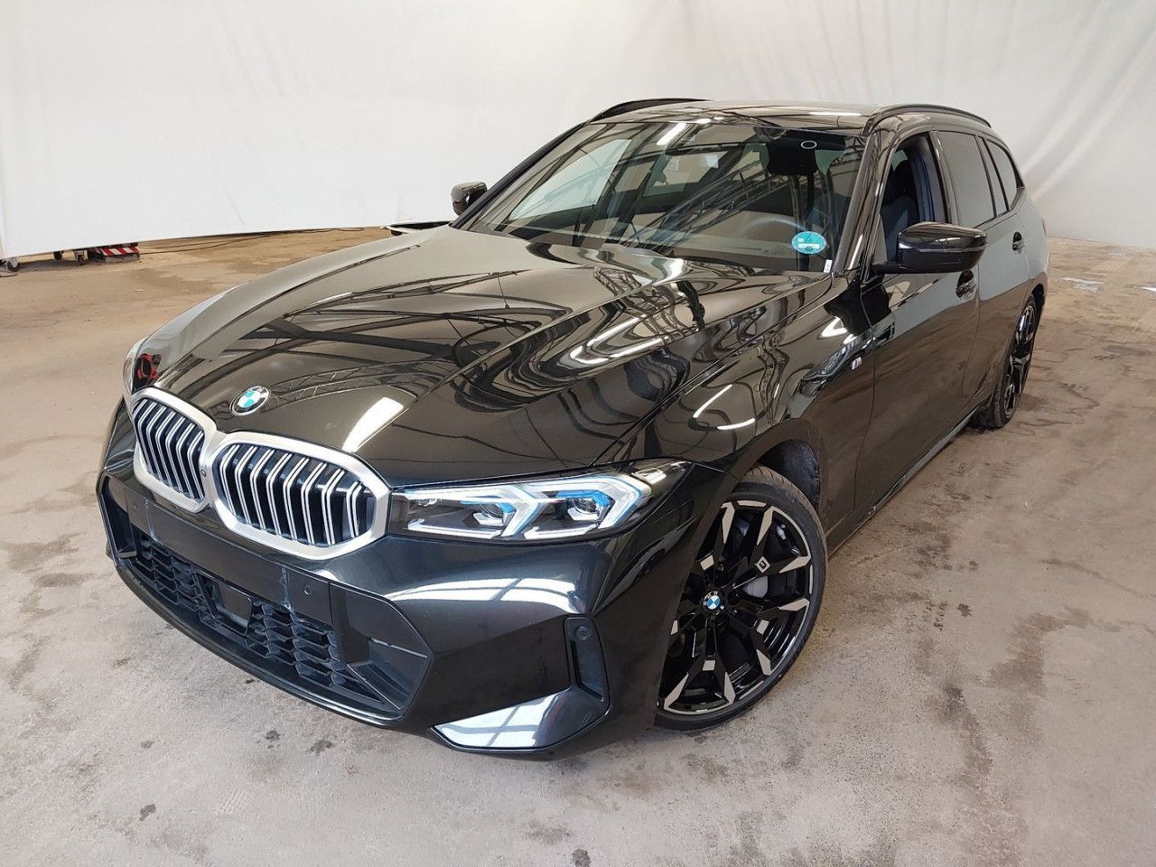BMW 330i xD T M SPORT 379 oA St Go 360° AHK foto 3