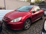 Peugeot 307 2.0L Cabrio 2.Hand Allwetterbe... - Peugeot 307 mit Benzin-Antrieb: Cabrio, 2.0