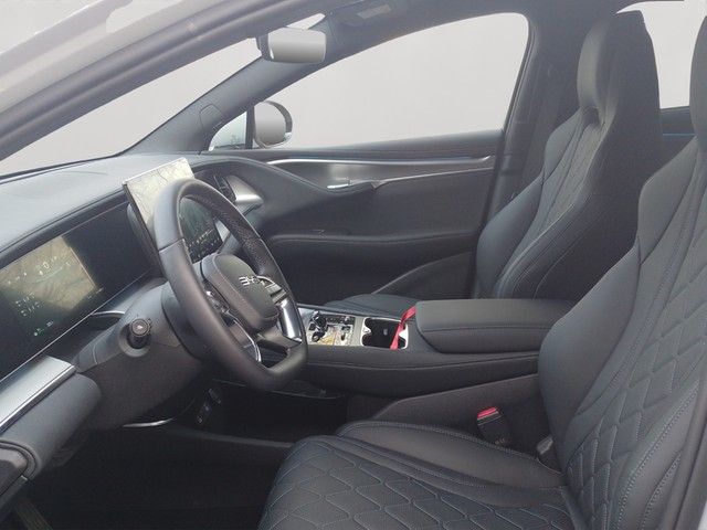 BYD SEALION 7