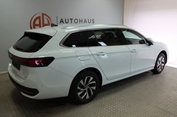 Volkswagen Passat Variant 1.5 DSG eTSI "neues Modell" AHK