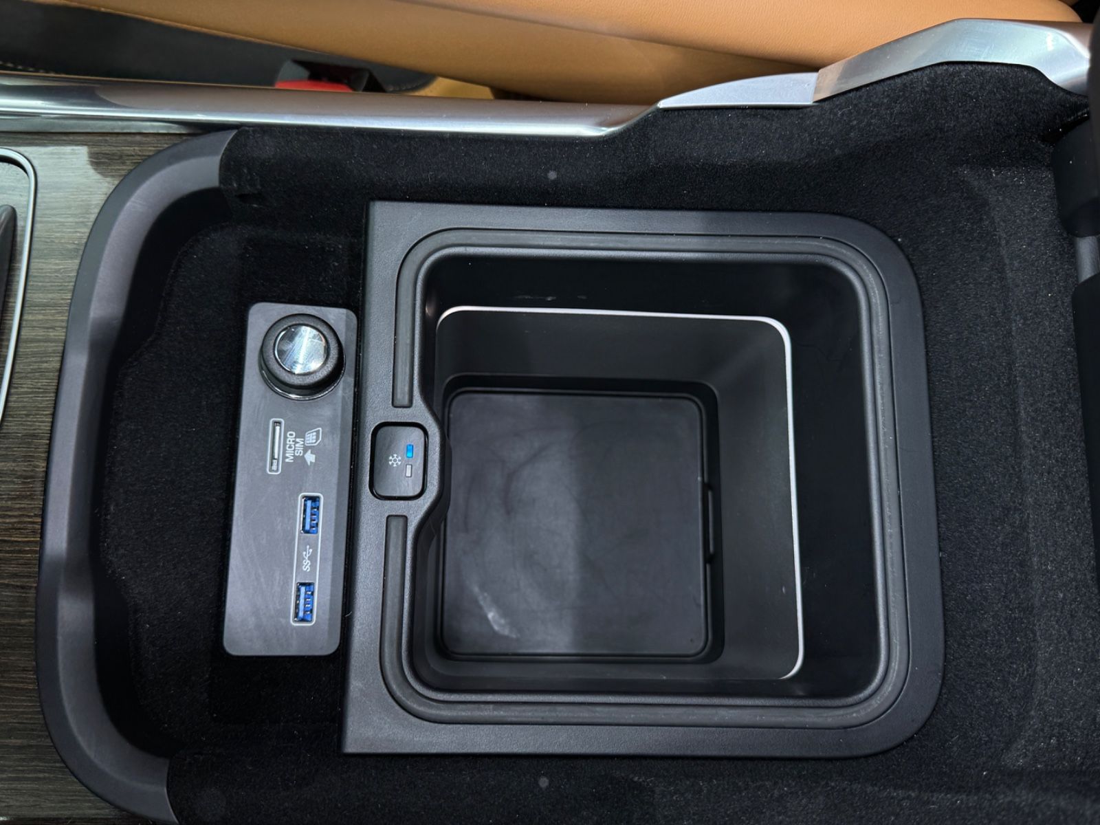 Fahrzeugabbildung Land Rover Range Rover Sport HSE Dynamic|MERIDIAN|360°|HuD