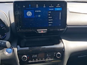 Toyota Yaris Cross - 11