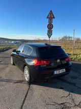 BMW 116i - Navi, Einparkhilfe, Tempomat - BMW 116 in Stuttgart