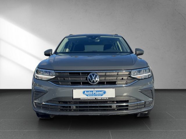 Volkswagen Tiguan 1.5 TSI Life NAVI ACC PDC SHZ LED ALU