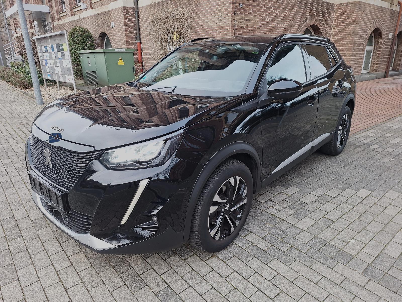 Peugeot 2008 Allure*1.Hand*Full LED*Navi*Kamera