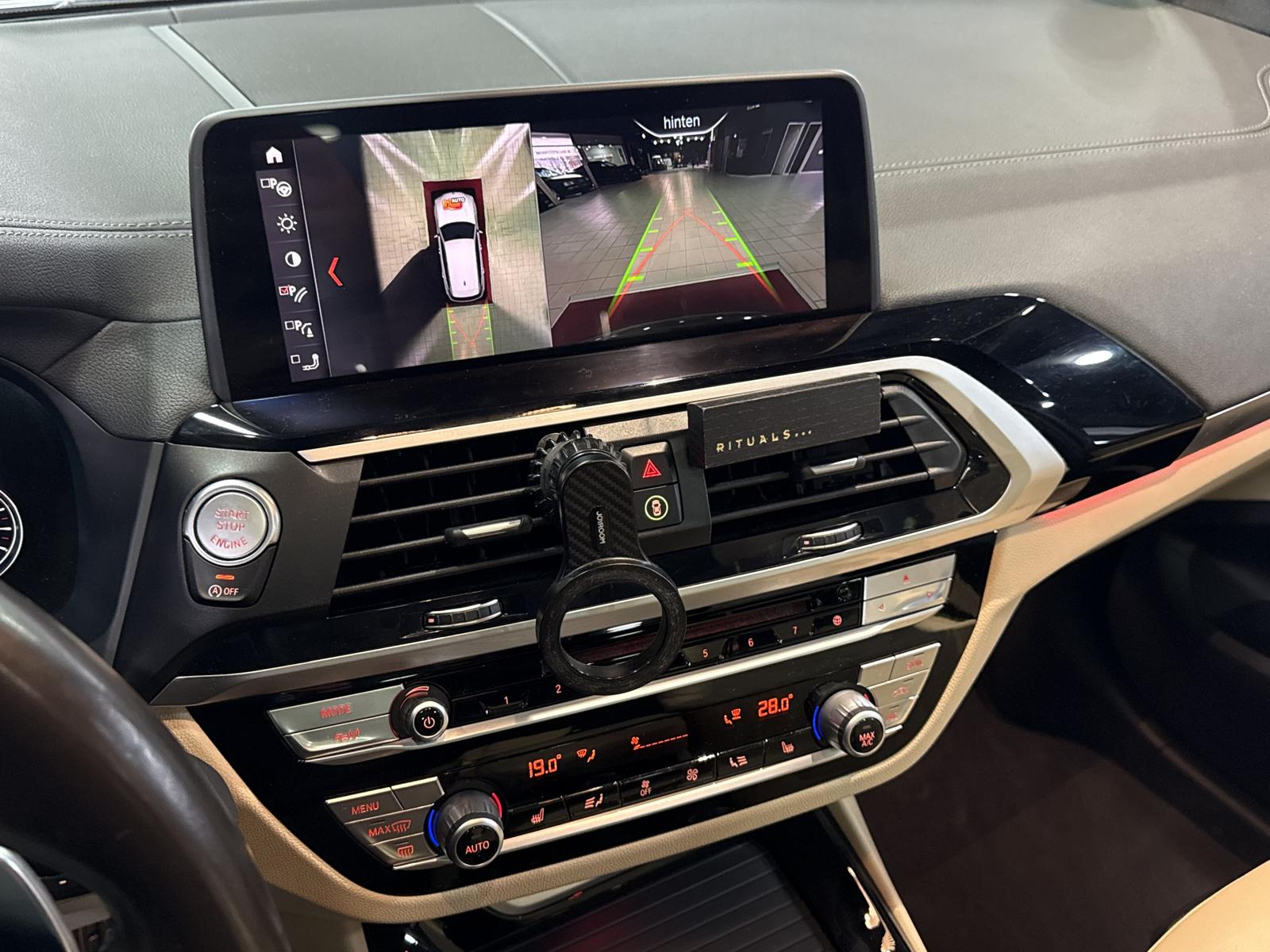 BMW X3 M40 i +PANO+STANDHEIZ.+AHK+360*KAMERA+