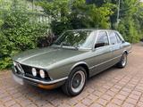 BMW 518 E12 Schiebedach*Servo*16Zoll Rial*... - BMW 518 mit Benzin-Antrieb