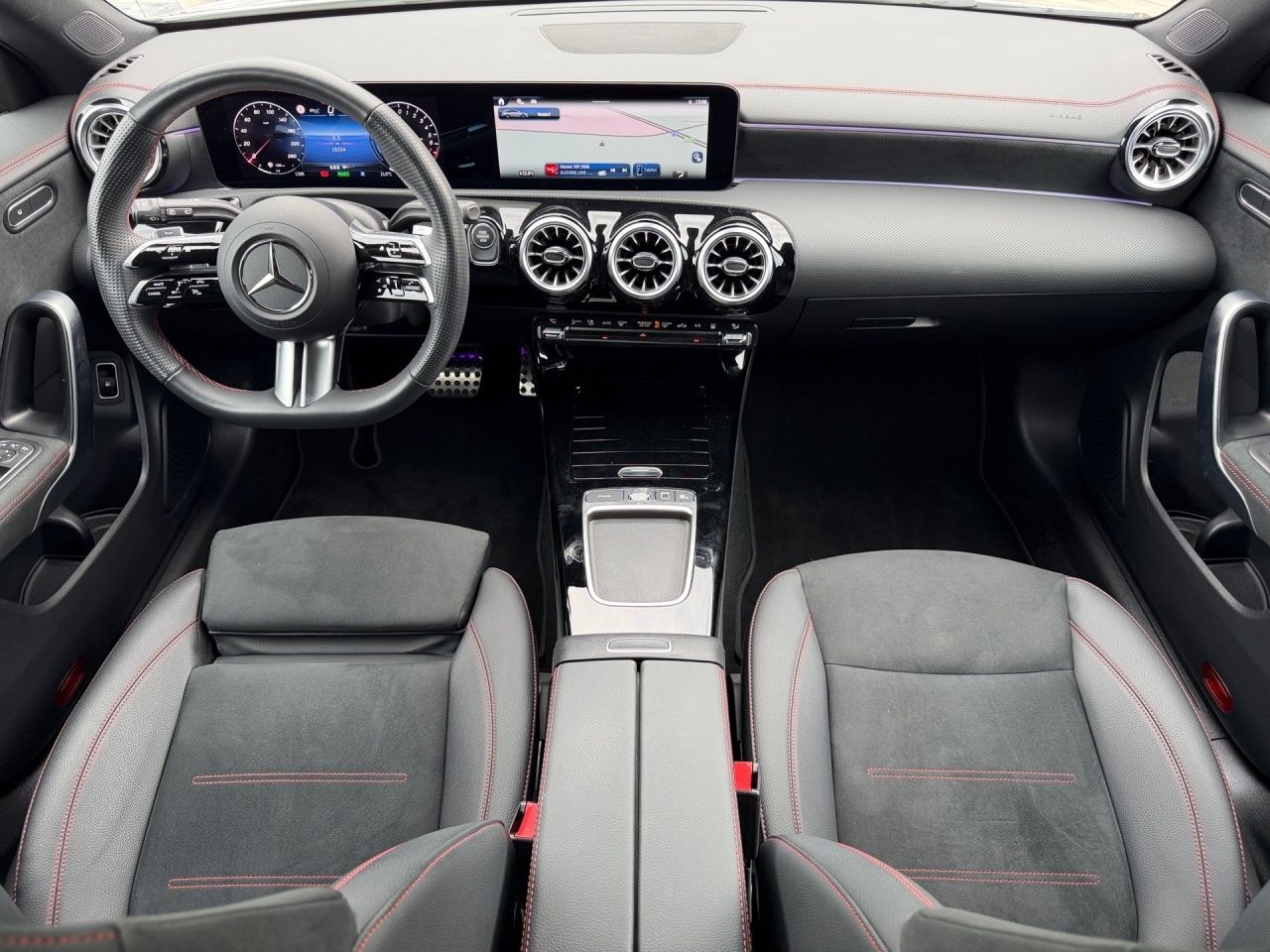Fahrzeugabbildung Mercedes-Benz CLA 250 e SB AMG+AHK+NIGHT+PANO+360°+LED+