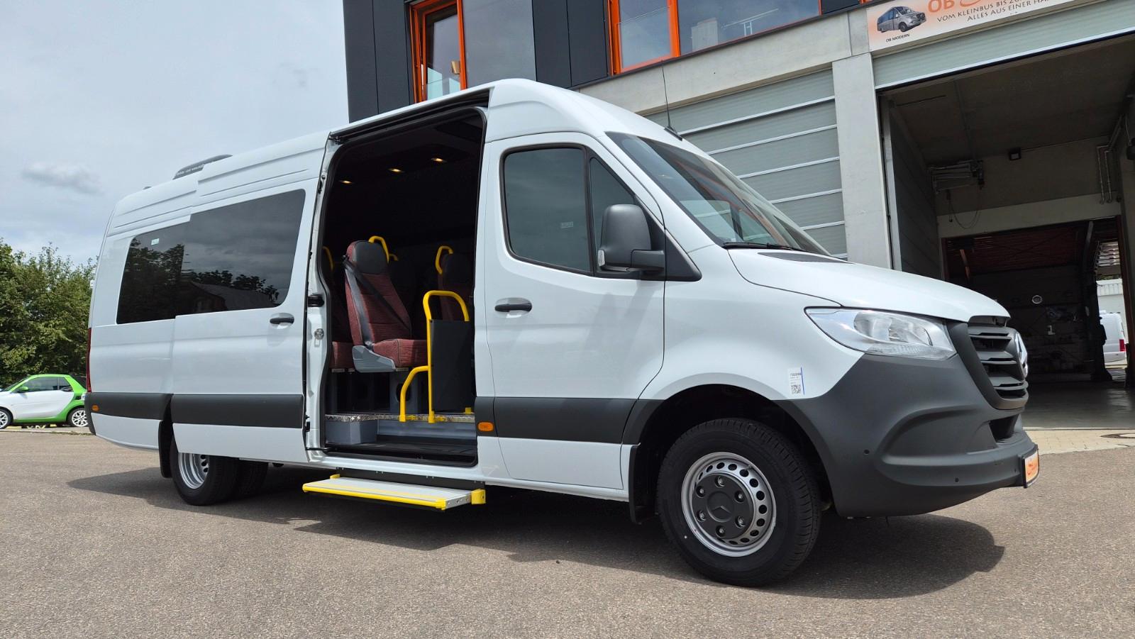 Mercedes-Benz 10 Sprinter Lord Light 22 Sitzer Vorlauffahrzeug
