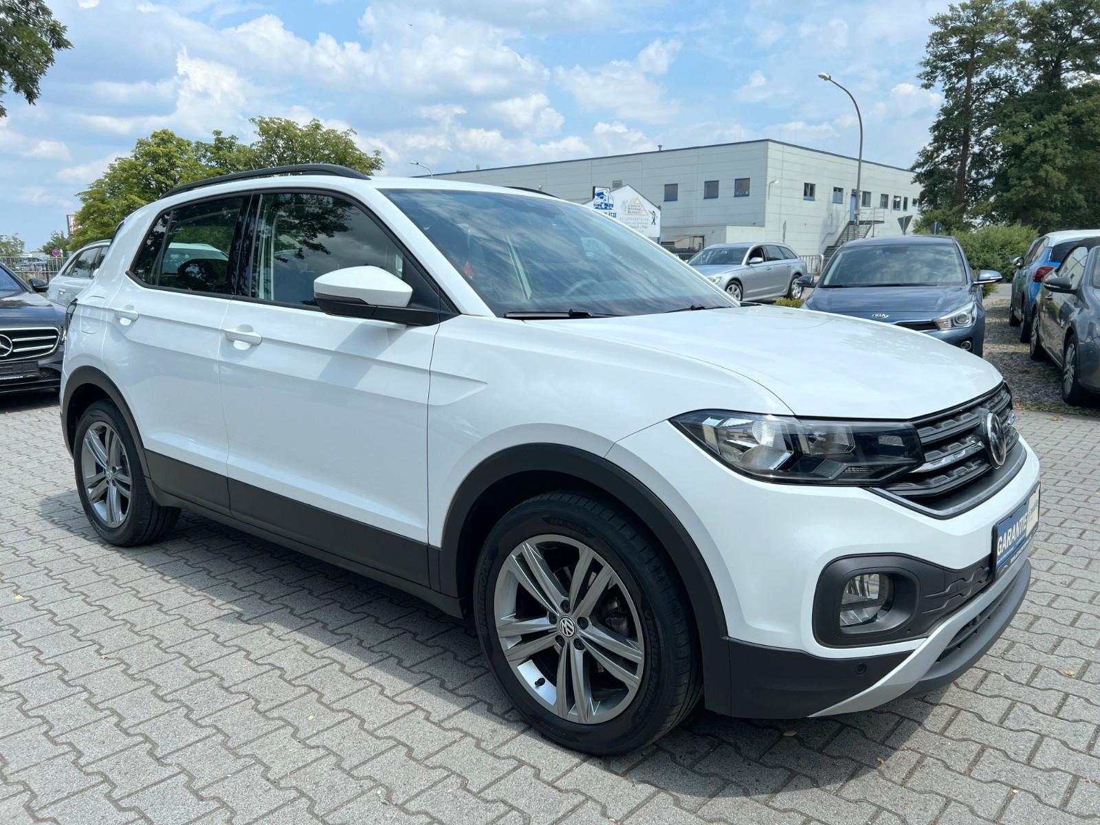 Volkswagen T-Cross Life Automatik*Carplay*PDC*S-Heft*1-Hand