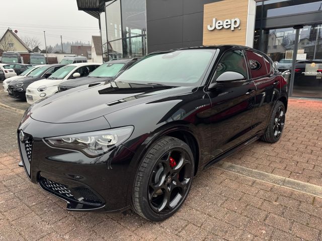 Alfa Romeo Stelvio VELOCE 280 PS AT8 - Q4 AHK PANORAMA