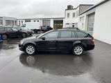 Skoda Octavia Combi 2.0 TDI DSG Tour 116€ m. 20% Anzah - Skoda Octavia Tour mit Diesel-Antrieb