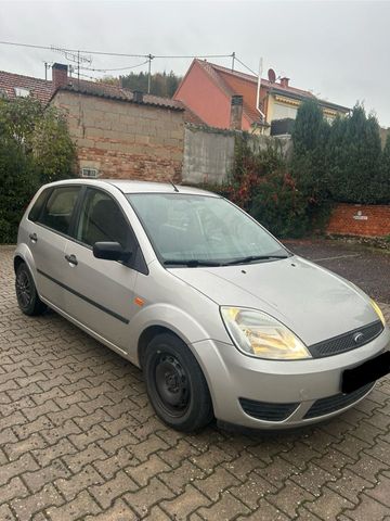 Ford Fiesta mit tüv