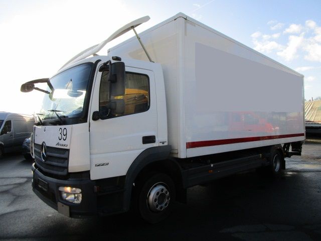 Mercedes-Benz 1223L Atego Koffer + LBW, AHK, Klima, 3 Sitze