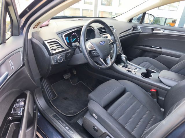 Ford Mondeo Hybrid Titanium*LED*Navi*AHK*Kamera*SHZ*