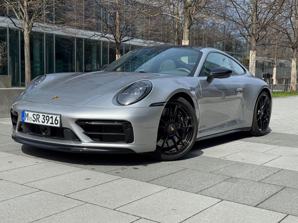 Porsche 992