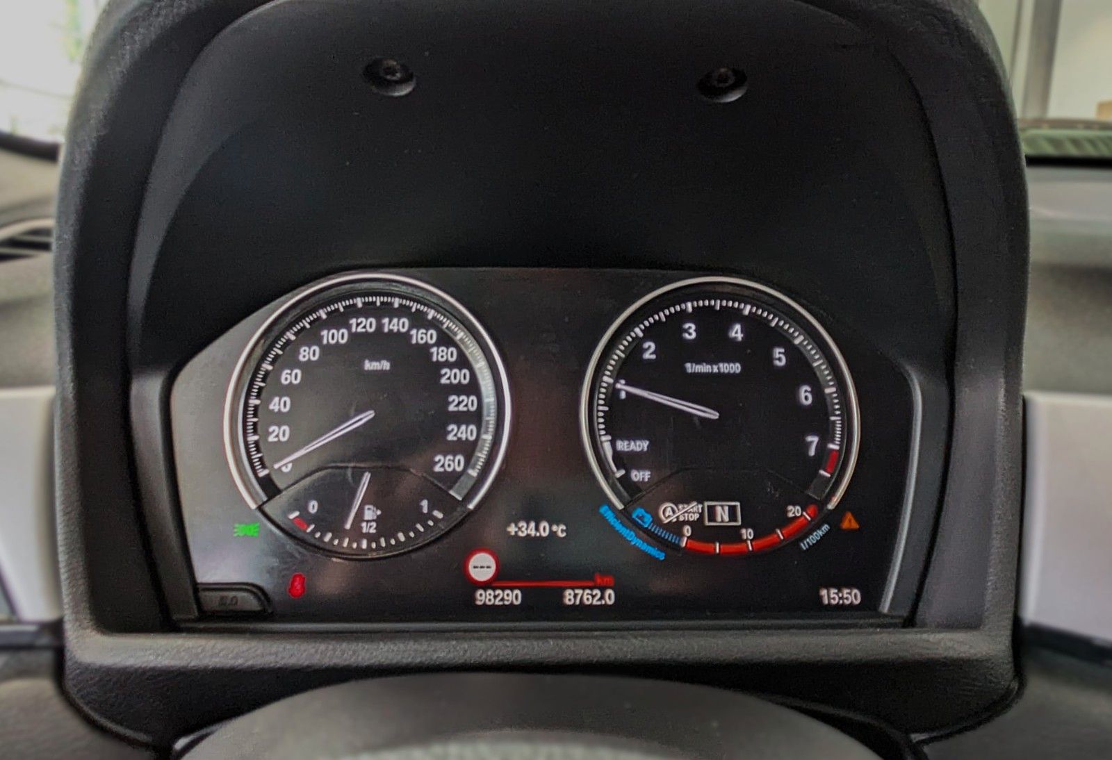 Fahrzeugabbildung BMW X1 18i LCI NAVI SHZ AHK PDC KLIMAAUT 8xALU