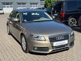 Audi A4 Avant,Automatik ,TÜV-AU NEU,Klima,Servo - Audi A4 aus 2009: Kombi