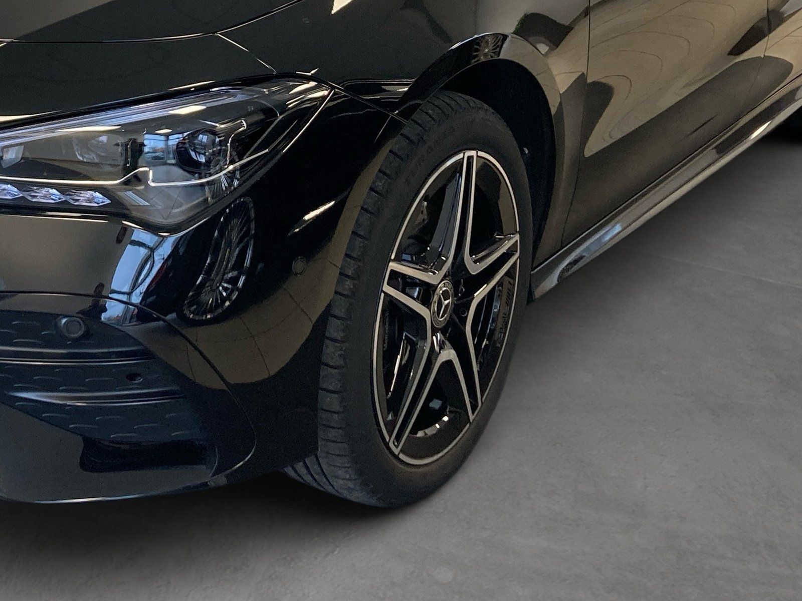 Fahrzeugabbildung Mercedes-Benz CLA 250 e AMG*Pano*Burme*MBeam*Distro*11kW*Night