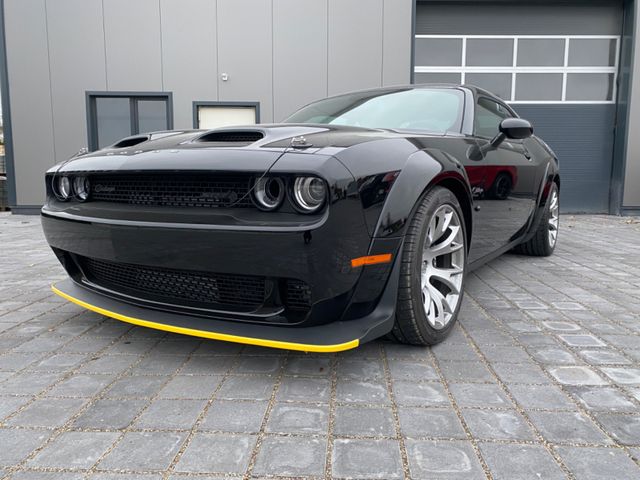 Dodge Challenger SRT Hellcat Redeye Wide Black Ghost