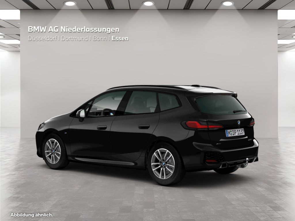 BMW 223 Active Tourer - Bild 9